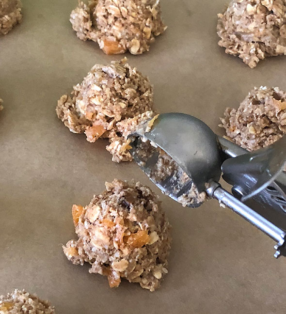 Apricot-cardamom Oatmeal Cookies